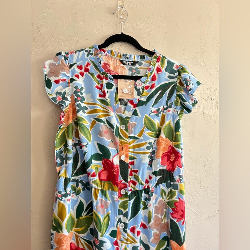 NWT BloomChic jumpsuit - Picture 2 of 11